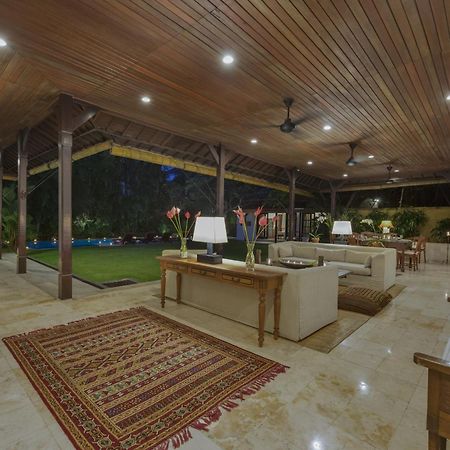 Villa Eight Seminyak Quarto foto
