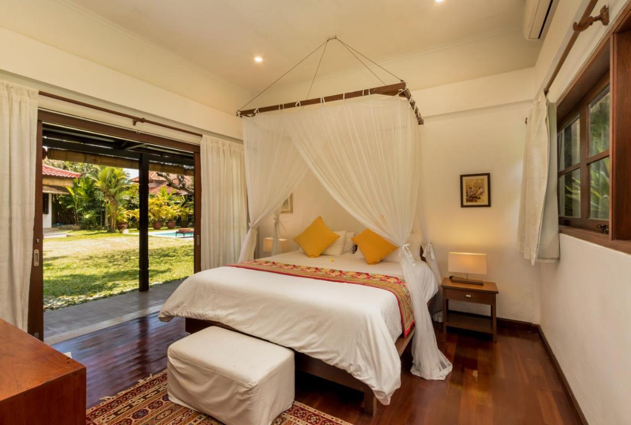 Villa Eight Seminyak Exterior foto